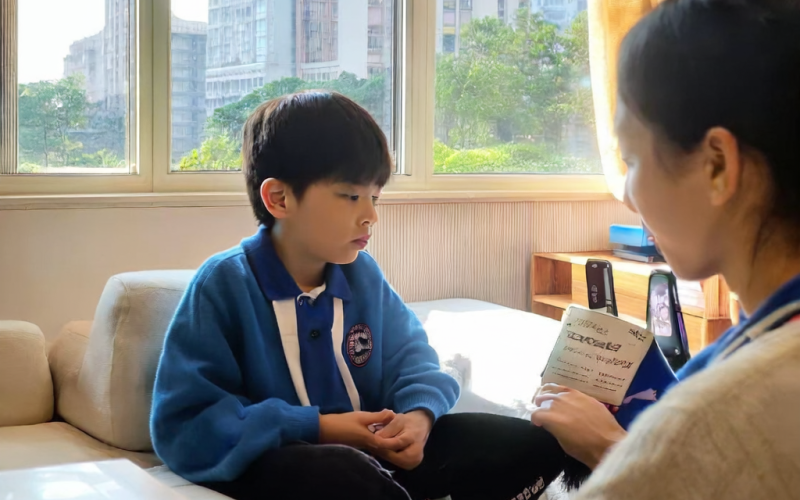 孩子厌学怎么办？长沙初一男孩一提上学就哭，青少年情绪抑郁疏导别硬来